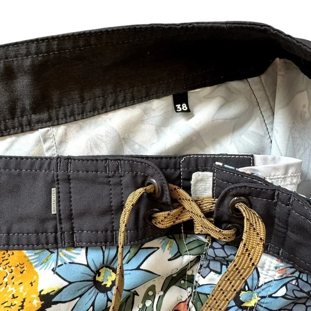 Quicksilver Swim Trunks Bathing Suit Men's Size 38